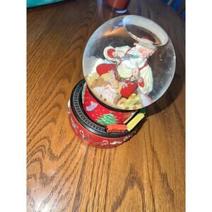 1971 Vintage Hallmark Coca-Cola Santa Musical Snow Globe W/ Moving Train